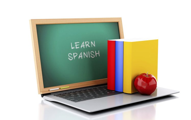 Learn Spanish online compared to conventional classroom sessions