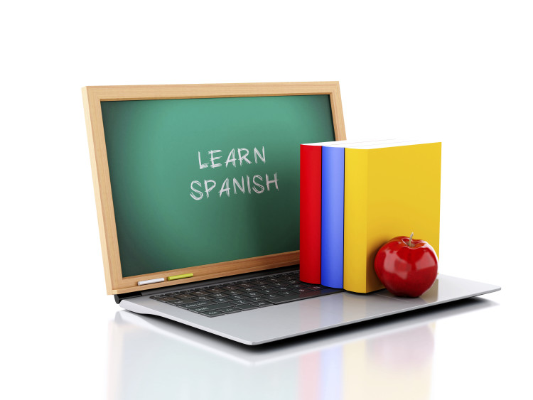 Learn Spanish online compared to conventional classroom sessions