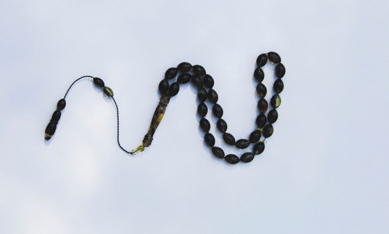 prayer-beads