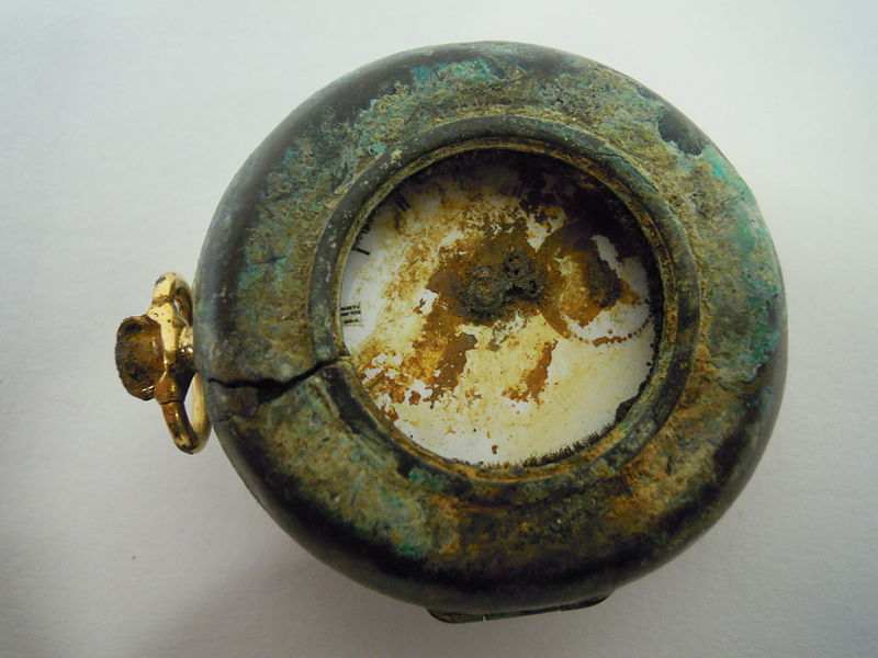 pocket-watch-color-material