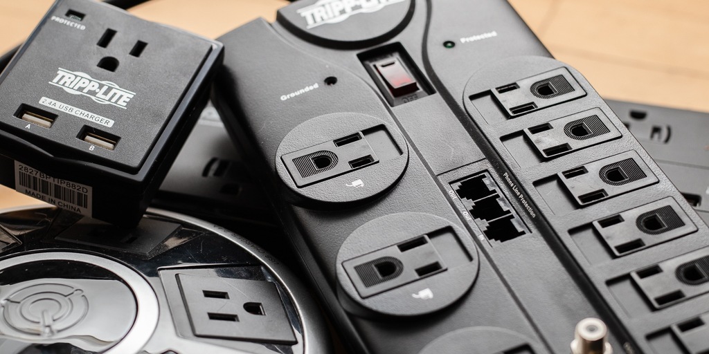 How to choose the best Surge Protector for Laptop?